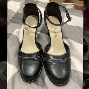 Ann Taylor Black Leather Shoes Size 8 1/2